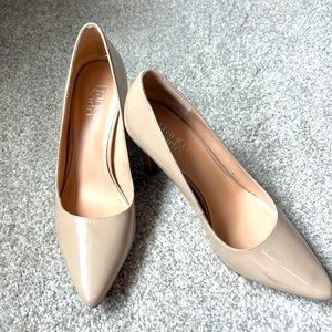 Franco Sarto 3” heel beige/taupe Pumps